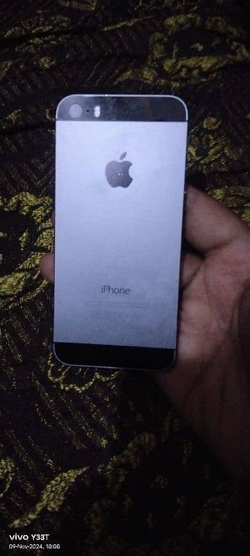 iphone 5s PTA APPROVED 32GB memory 3