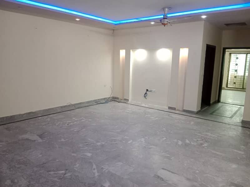 Used 10 Marla House For Sale in Wapda Town phase 1 16