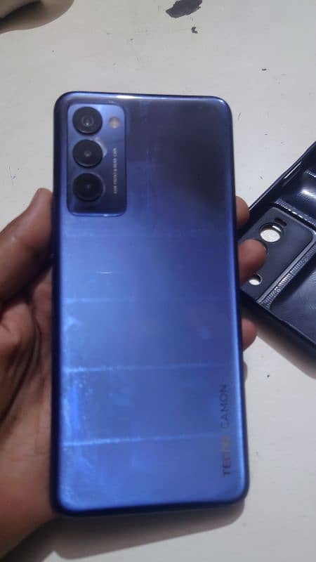 Techno camon 18t 4+2 128 GB only mobile 1