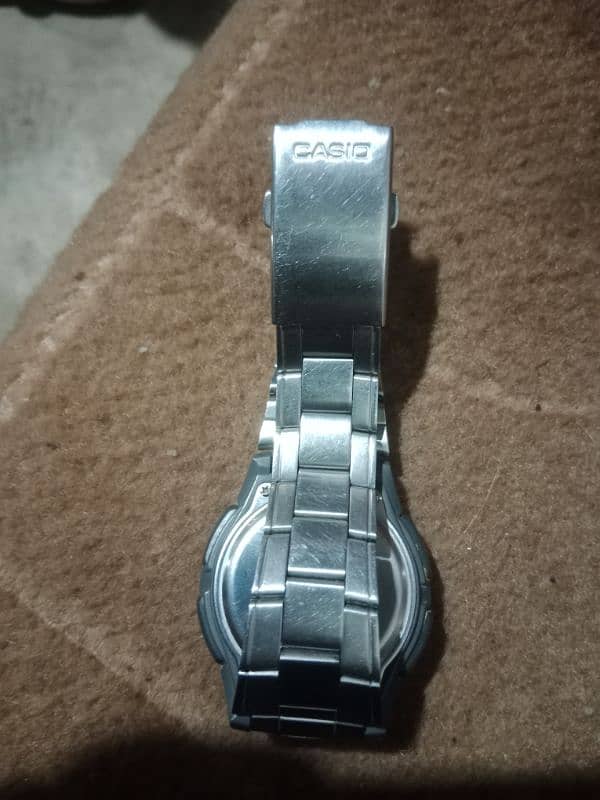 watch Casio G-Shock waterproof made In Japan Rs. 9000 2