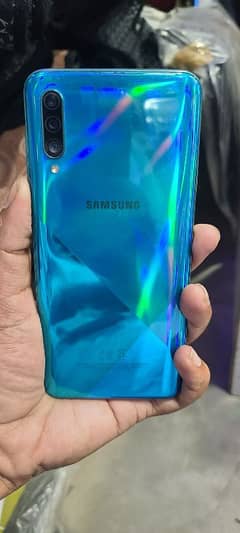 Samsung A30s