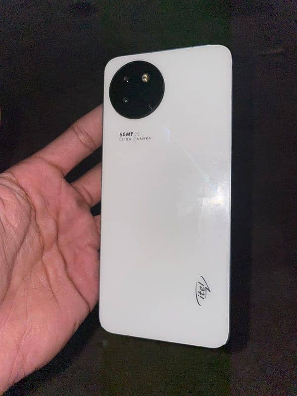 itel s23 8 128 with box and charger price is final 3