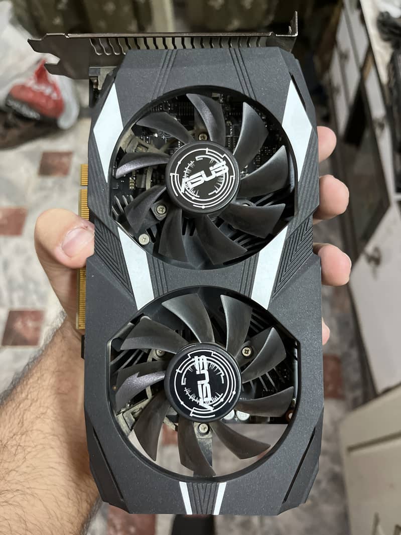 Asus Nvidia Geforce GTX 1650 oc edition 4