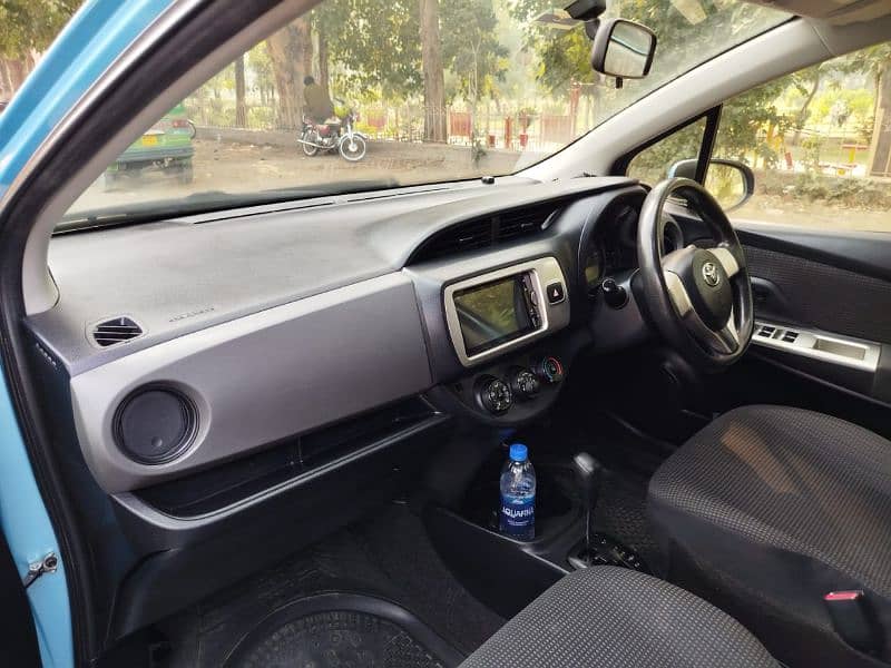 Toyota Vitz 2014/17 Better than Cultus,swift,Alto etc. 12