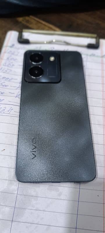 vivo y36 4