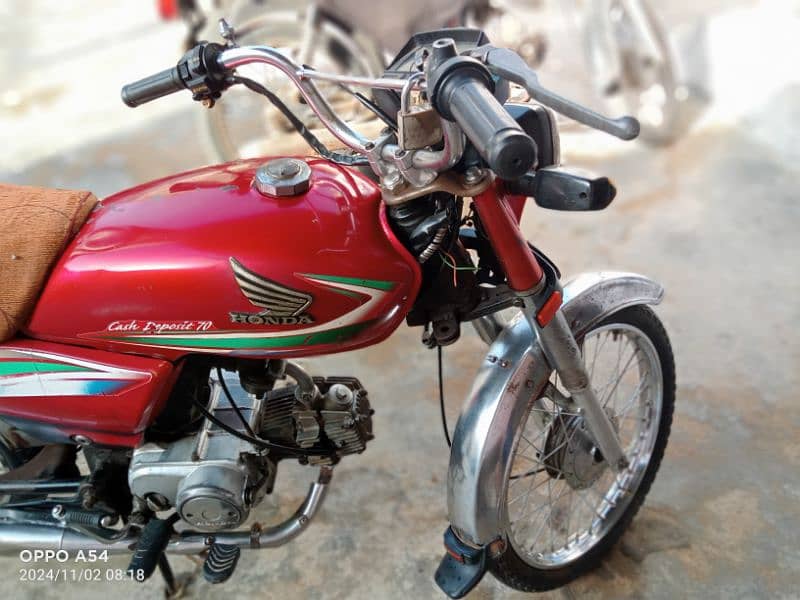 Honda CD 70 9