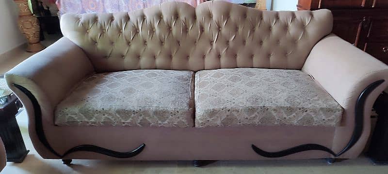 Urgent sale 5 seater sofa set 3