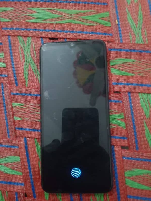 Urgent  sale vivo v21e 2