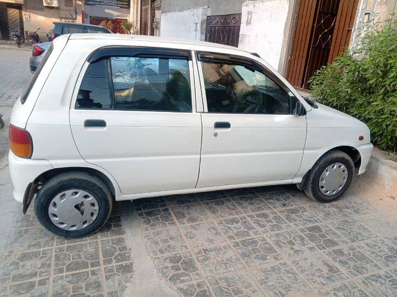 Daihatsu Cuore 2003 2