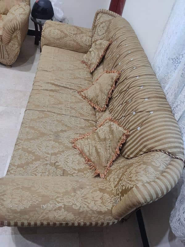 5 seater sofa set golden colour 4