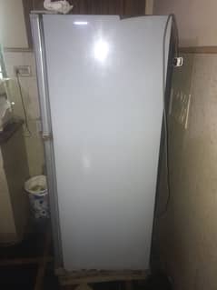 DAWLENCE FRIDGE FOR SALE