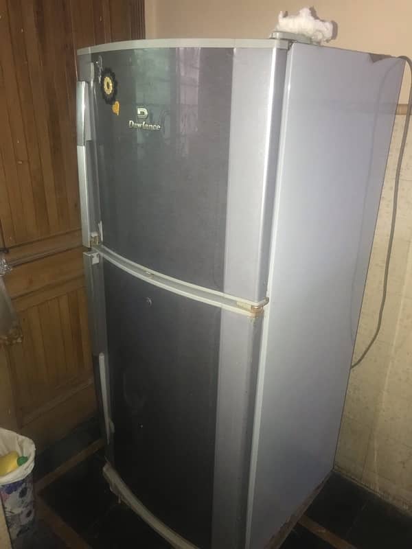 DAWLENCE FRIDGE FOR SALE 1