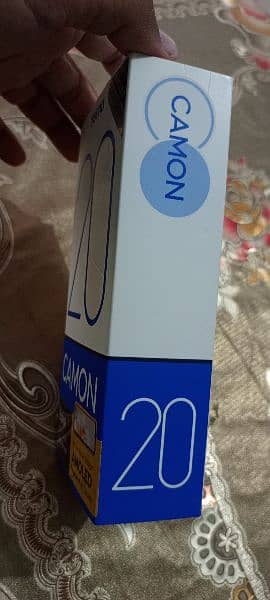 Tecno camon 20 8/256 with box and original charger 11