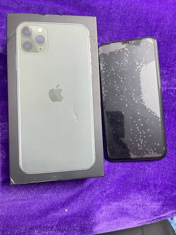 IPHONE 11 PRO MAX 256GB 3