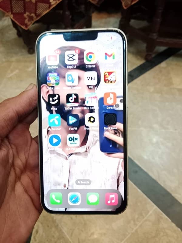 iPhone 13 jv 2month jv chip 2month esim chaly gai condition 10by10 4