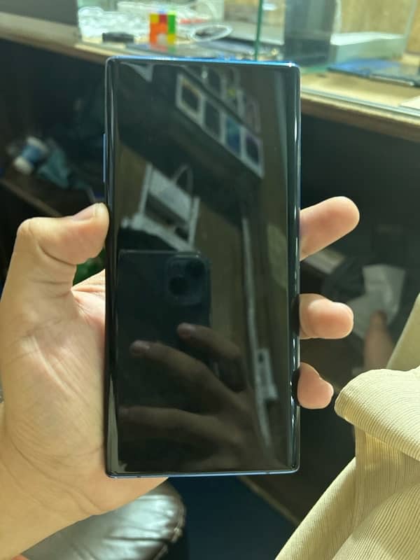 Note 10 plus 1