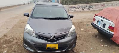 Toyota Vitz 2013