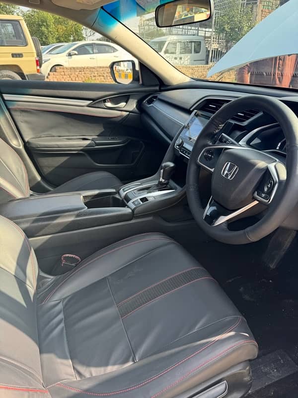 Honda Civic Turbo 1.5 2016 4