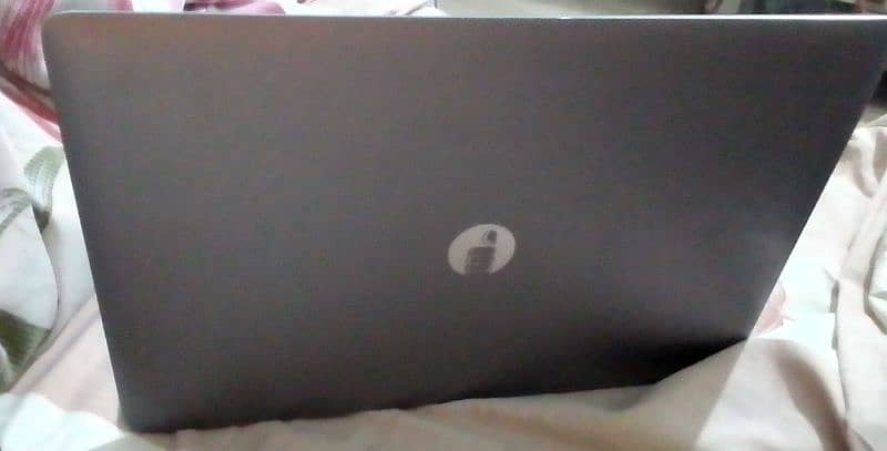 iLife laptop 2