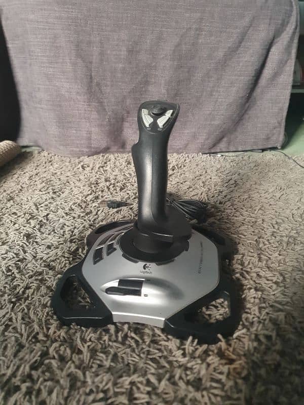 Logitech Extreme 3D Pro Joystick 2