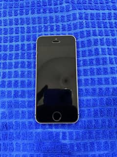 iPhone 5s Stroge 64 GB PTA approved for sale 03252452771