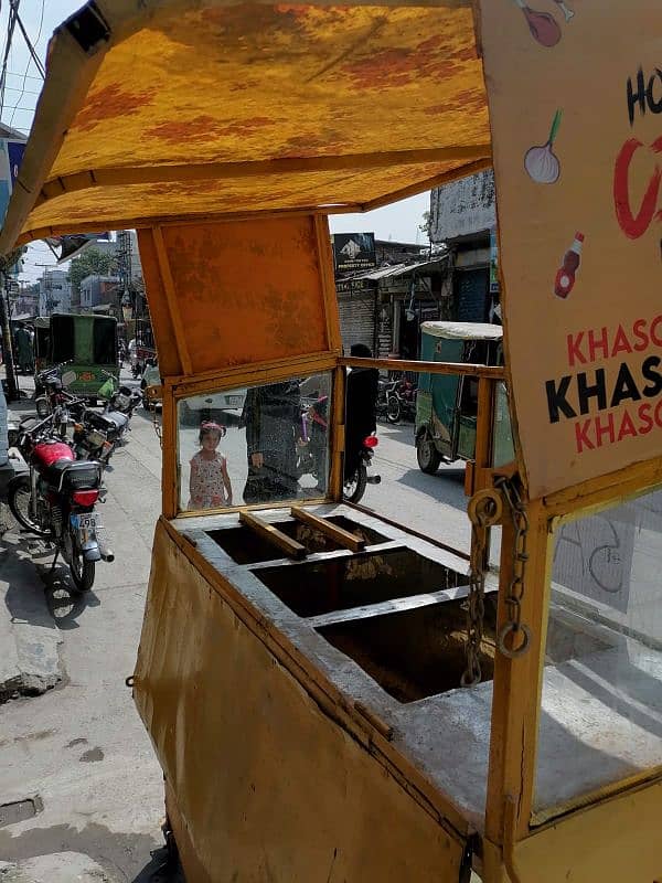 Food Stall For Sale In Sir Syed Chowk Rawalpindi. 3