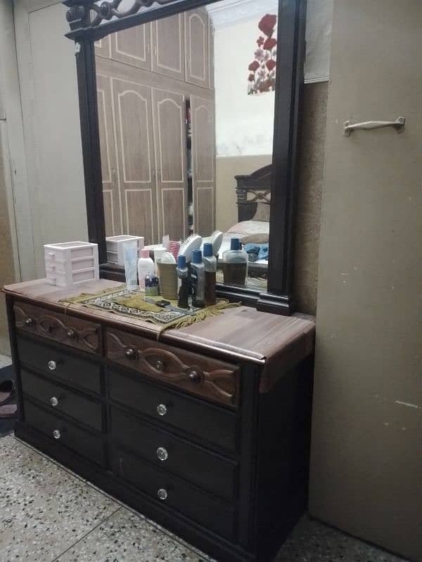 pure wooden dressing table for sale 1