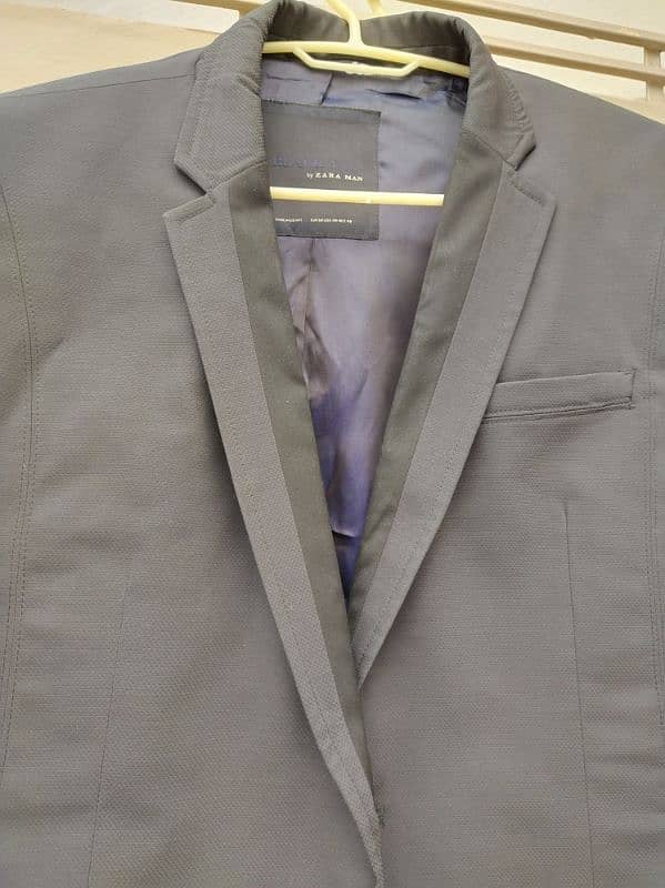 barded man 2-piece suit 5