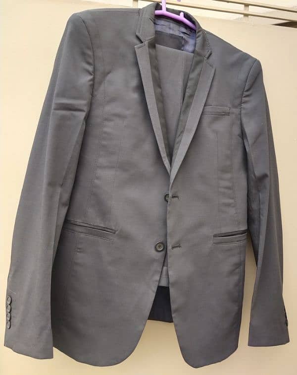 barded man 2-piece suit 6