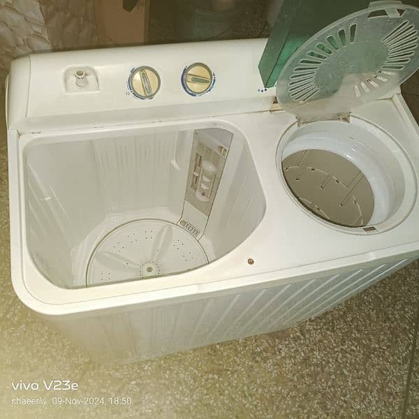 White color washing & Dryer 0