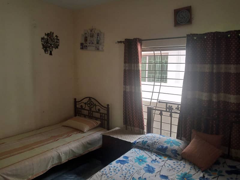 10-Marla Upper Portion Is Available for Rent Guldasht Town C Block 3