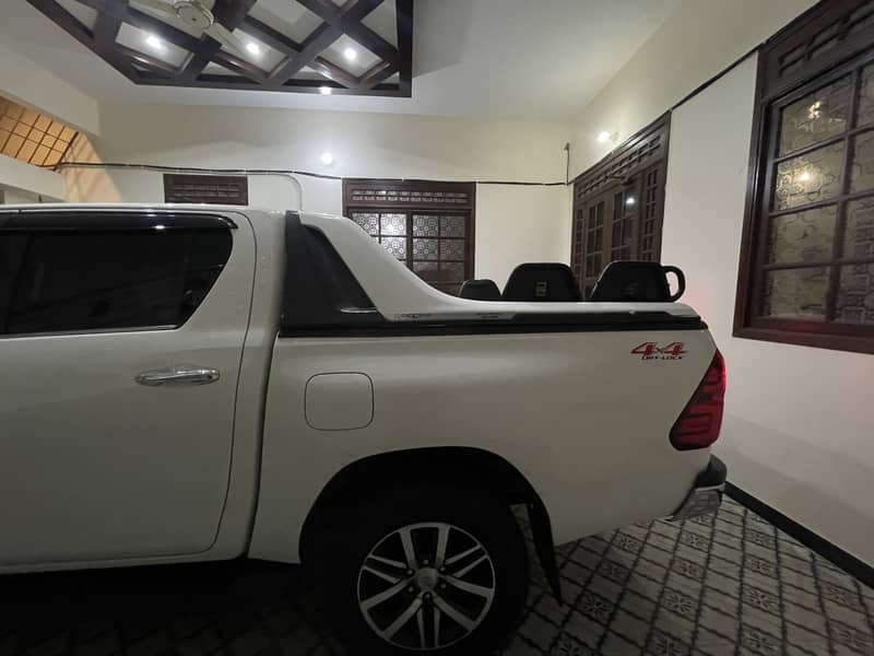 Toyota Hilux revo 2021 10