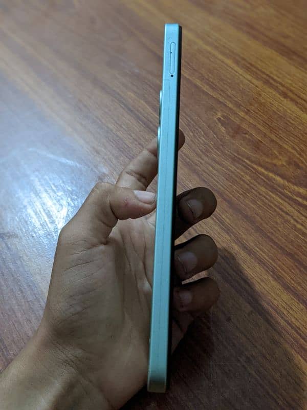 Redmi C13 new condition 3