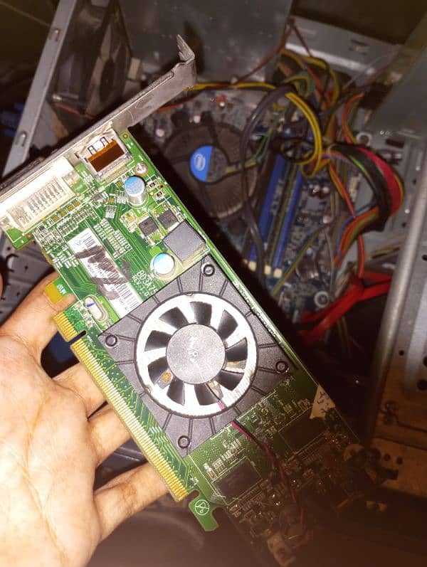 AMD 1gb graphics card for sale rs 2500 0