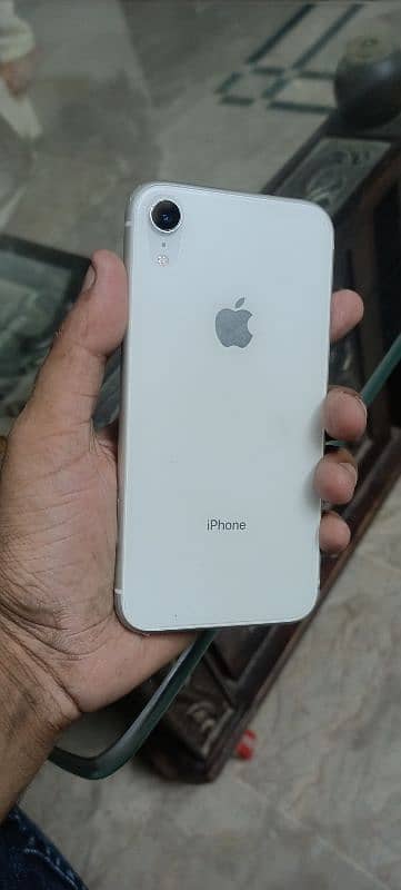 iphone xr Jv 64 un active 7