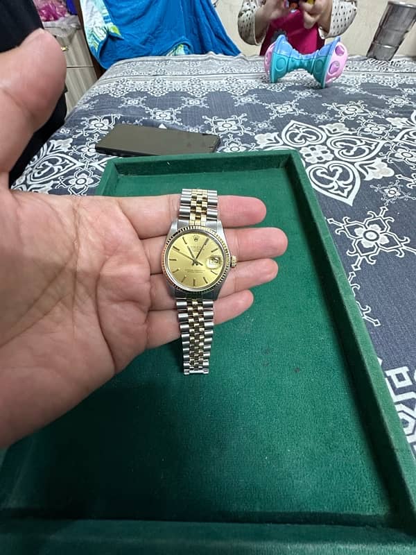 We BUY Used Vintage watches Rolex Omega Cartier Patek Philippe Rado 8