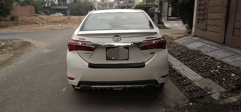 Toyota Corolla GLI 2015 12