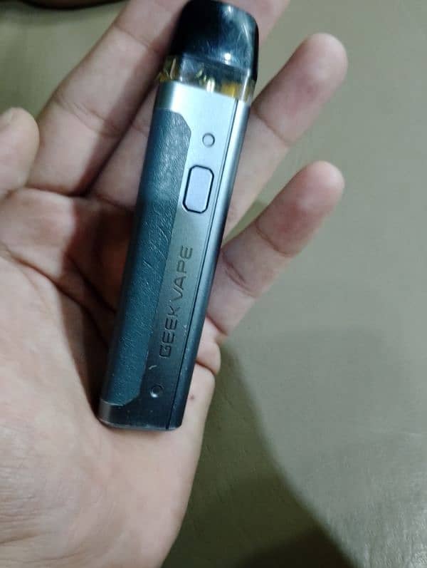 Pod Geekvape Aegis Q 9/10  Condition ,20 Watt, Coil condition 8/10 3