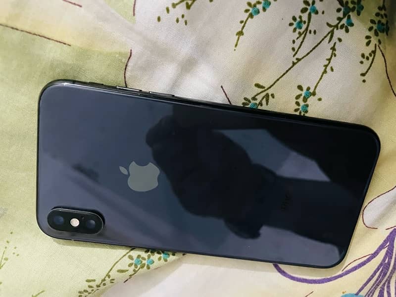 iphone x 64gb sim working . non pta 1