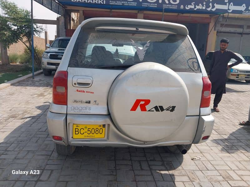 Toyota Rav4 2001 11