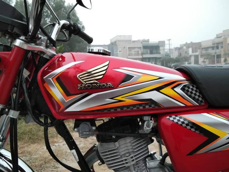 Honda CG125c 24/25 open letter. O3O8-56-88-797. Faisalabad 6