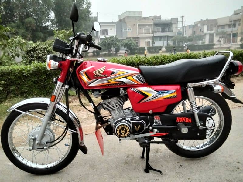 Honda CG125c 24/25 open letter. O3O8-56-88-797. Faisalabad 13