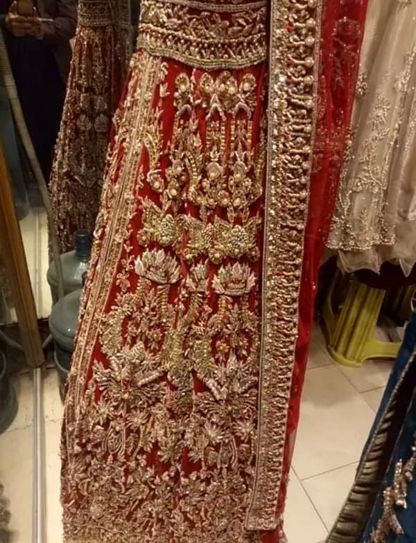 bridal dress  - lehnga - wedding dresses  -  dress for bridal  - red 1