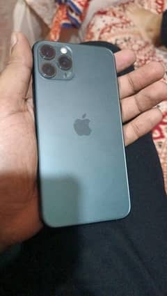 Iphone 11 pro 256gb Non PTA with box Midnight green