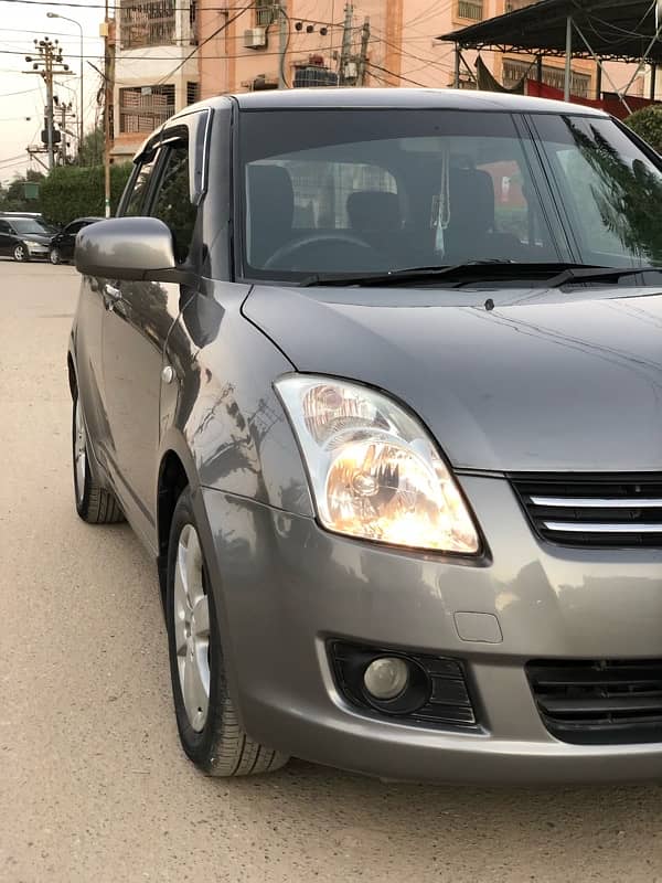 Suzuki Swift 2015 model Dlx Automatic 7