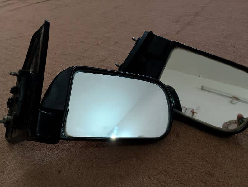 DAIHATSU COURE BACK VIEW MIRROR 4