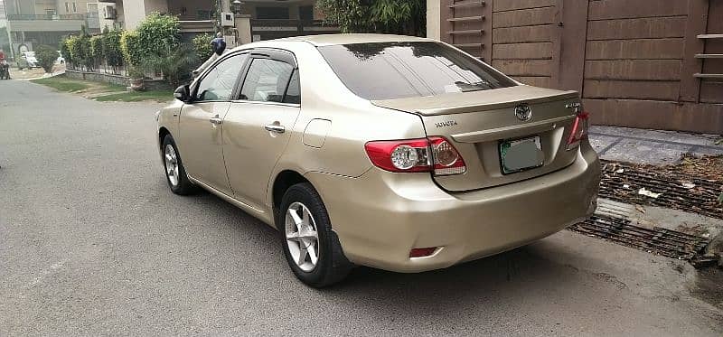 Toyota Corolla GLI 2013 3