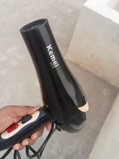 Kemei Hairdryer