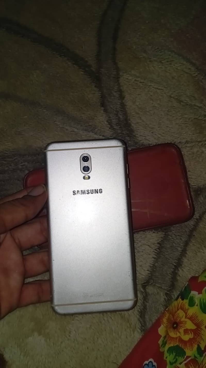 samsung c8 price fil 2