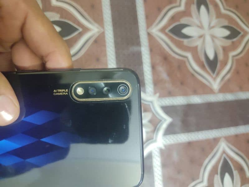 vivo s1 4 128 full box 3